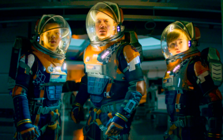 Lost in Space TV series on Netflix gets its season 3 (news). Lost in Space TV series on Netflix gets its season 3 (news).