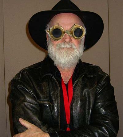 Terry Pratchett... not so secret steampunk.