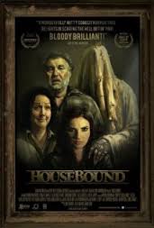 Housebound (2014) (a film review by Mark R. Leeper).