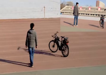 Unmanned Terminator bicycle is coming for you (tech news).