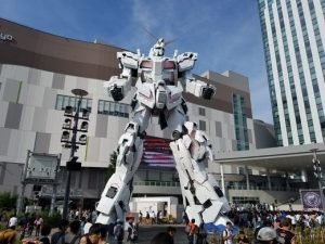 Tokyo’s robot town! (J-life video).