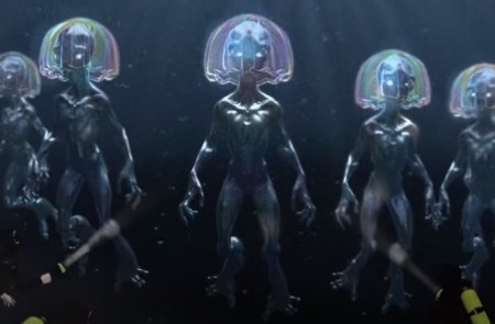 Soviet Union blundered into underwater alien base: divers died (video).