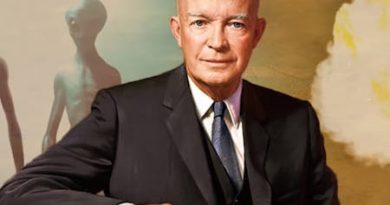 When President Eisenhower met E.T? (audio interview).