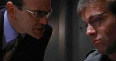 Stargate SG-1: Robert Picardo, aka Richard Woolsey, interviewed (video).