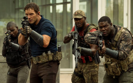 The Tomorrow War (new Chris Pratt alien invasion movie on Amazon Prime: trailer).